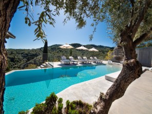 4 Bedroom Designer Hilltop Villa with Pool on Lefkada, Ionian Islands, Greece